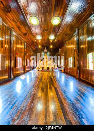 Wat Ang Suwan oder Wat Nong Hoi Ubosot Holztempel in Prachuap Khiri Khan, Thailand Stockfoto