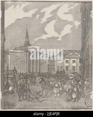 Blick auf den Dam-Platz in Amsterdam mit dem Beurs van Zocher und dem Kommandantenhaus. Zwischen den Zuschauern die Müllmänner mit ihrem Wagen. Unter zwei Spalten mit jeweils acht Zeilen niederländischem Text. Im Namen von S. de la Fuënte, dem Aschekarreman des Bezirks Nr. 32., Neujahrswunsch der Amsterdamer Aschkarreman für das Jahr 1862 Januarij 1862 / der aschkarreman an die Bewohner von Amstels, Druckerei: Antonie Vink Tollenaar, (erwähnt auf Objekt), Jan David Huijer, Niederlande, 1862 - 1864, Papier, Buchdruck, H 334 mm × B 197 mm Stockfoto