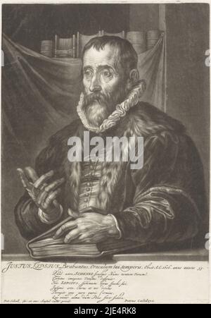 Der Humanist und Gelehrte Justus Lipsius mit einem Buch. Hinter ihm eine Reihe von Büchern, Portrait von Justus Lipsius., Druckerei: Pieter Schenk (I), (auf Objekt erwähnt), nach: Anthony van Dyck, Pieter Casteleyn, (auf Objekt erwähnt), Amsterdam, 1670 - 1713, Papier, Gravur, H 271 mm × B 188 mm Stockfoto