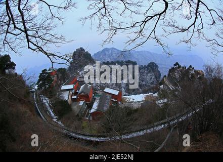 Hubei shiyan Berg wudang Taoismus berühmte Berge alten Gebäuden Stockfoto