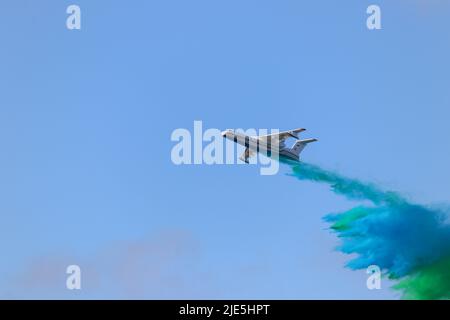 Mehrzweck-Amphibienflugzeug Beriev Be-200, Demonstrationsflug. Baku - Aserbaidschan: 27. Mai 2022 Stockfoto