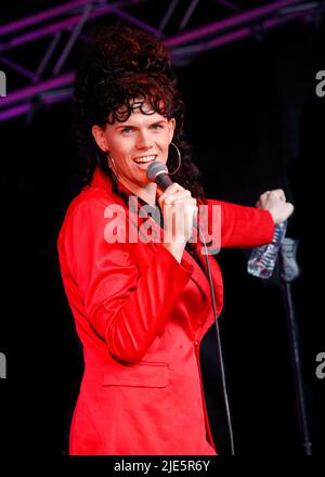 Jordan Gray, National Comedy Awards Breakthrough Comedian 2023, Comedian, Leigh Folk Festival, Essex © Clarissa Debenham/Alamy Stockfoto