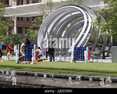 Thanksgiving Square, AT&T Discovery District, mehr Stockfoto