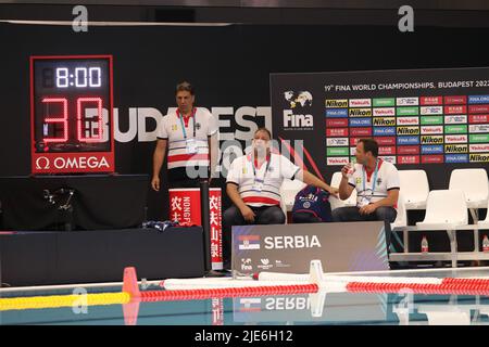 SZEGED, UNGARN - 25. JUNI: Cheftrainer Dejan Savic aus Serbien während der FINA World Championships Budapest 2022 Spiel zwischen Kasachstan und Serbien am 25. Juni 2022 in Szeged, Ungarn (Foto: Albert ten Hove/Orange Picics) Stockfoto