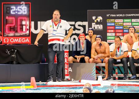 SZEGED, UNGARN - 25. JUNI: Cheftrainer Dejan Savic aus Serbien während der FINA World Championships Budapest 2022 Spiel zwischen Kasachstan und Serbien am 25. Juni 2022 in Szeged, Ungarn (Foto: Albert ten Hove/Orange Picics) Stockfoto