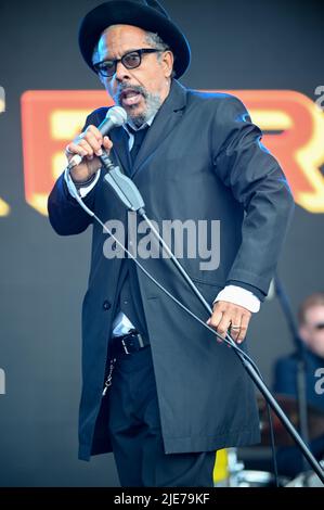 25. Juni 2022, Leeds, South Yorkshire, USA: Jo Boxers , Auftritt beim Lets Rock Leeds 80s Festival , Großbritannien , 25.06.2022 (Bildnachweis: © Robin Burns/ZUMA Press Wire) Stockfoto