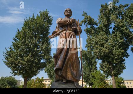 Eine Bronzeskulptur des Autors, Mystikers, Führers, Helden Bābārahim Maschrab. In Namangan, Fergana-Tal, Usbekistan. Stockfoto