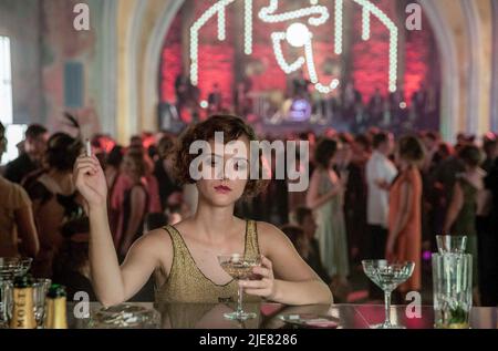 LIV LISA FRIES IN BABYLON BERLIN (2017), REGIE: TOM TYKWER, HENK HANDLOEGTEN UND ACHIM VON BORRIES. Folge 1x2. Kredit: X Filme Creative Pool, ARD degeto, Beta Film GmbH, Sky Cinema / Album Stockfoto