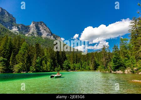 Schöne Erkundungstour entlang des Berchtesgadener Vorgebirges - hintersee - Bayern - Deutschland Stockfoto
