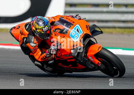 ASSEN, NIEDERLANDE - 26. JUNI: Remy Gardner von Tech3 KTM Factory Racing und New Sealand während der MotoGP of Netherlands beim TT Assen am 26. Juni 2022 in Assen, Niederlande. (Foto von Andre Weening/Orange Picles) Stockfoto