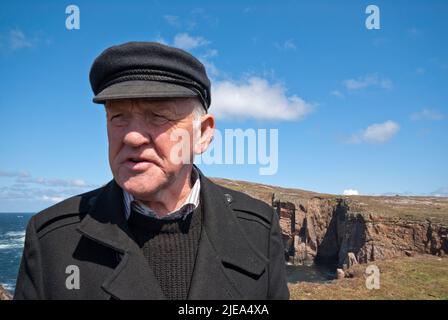 Porträt von Patsy Dan Rodgers (1944-2018), König von Tory Island von 1990 bis 2018, Tory Island, County Donegal, Irland Stockfoto