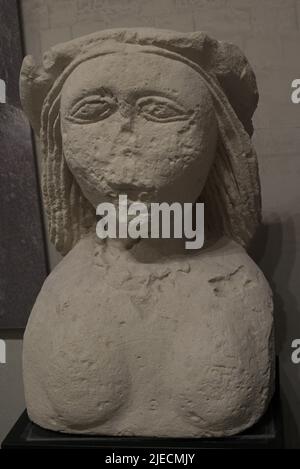 Weibliche Steinbüste. Es wurde offenbar in den Tempeln von Ggantija auf der Insel Gozo entdeckt. Malta. Gozo Museum für Archäologie. Cittadela von Victoria in Gozo. Malta. Stockfoto