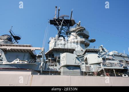 Bild des Schlachtschiffs USS Wisconsin BB64 bei Norfolk VA Stockfoto