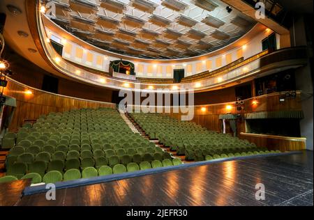 Bild Theater Balkon Parterre Bett Bühne Scheinwerfer Stockfoto