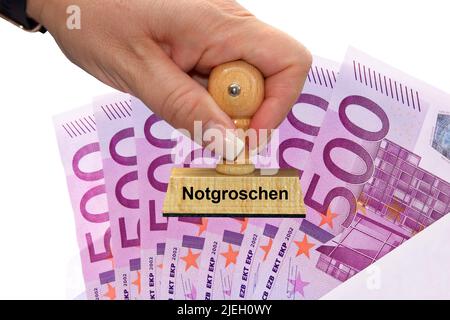 Viele 500 Euro-Banknoten im Briefumschlag, Notgroschen, Stempel, Holzstempel, Frauenhand, Stockfoto