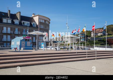 Marktplatz in Saint-Valery-en-Caux, Normandië, Frankreich, Europa. Foto V.D. Stockfoto