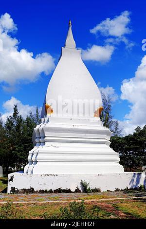 Phra Chedi Song Rak, Stupa in Loei, Thailand, Replika in der Alten Stadt, Muang Buran, Bangkok. Stockfoto