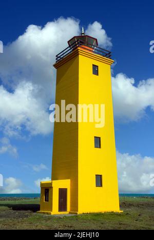 Europa, Island, Island, Reykjanes Halbinsel, Leuchtturm in der Nähe der Strandarkirkja, Strandkirche, Leuchttürme, der Leuchtturm von Selvogsviti, Stockfoto