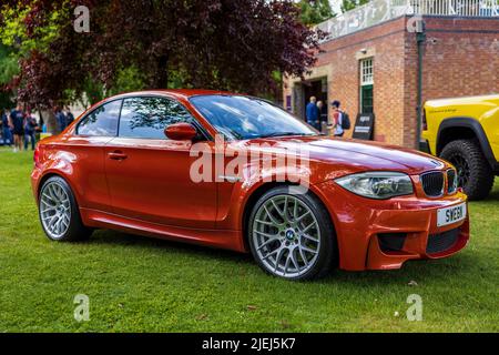 2011 BMW 1 Series Coupé (E82) ‘SWE 6N’ auf dem Bicester Scramble, das am 19.. Juni 2022 im Bicester Heritage Center stattfand Stockfoto