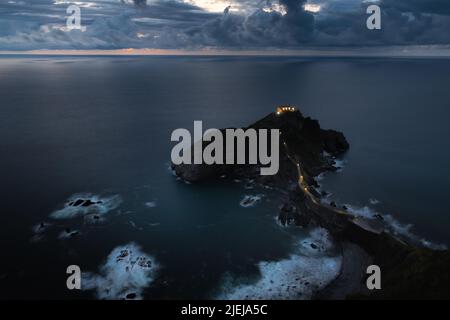 Gaztelugatxe an der St. John's Eve, Baskenland Küste, Spanien Stockfoto