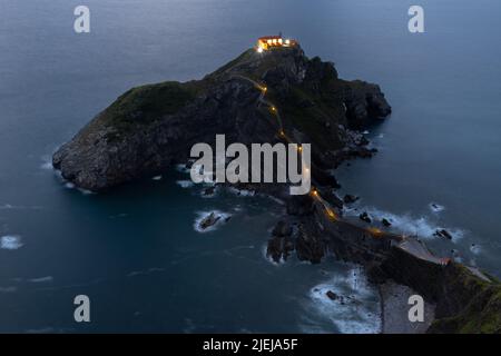 Gaztelugatxe an der St. John's Eve, Baskenland Küste, Spanien Stockfoto