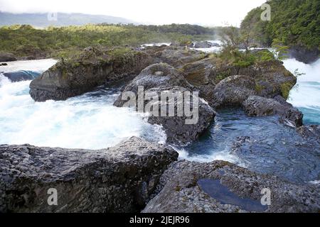 Die Wasserfälle von Petrohue im Nationalpark Vincente Perez Rosales, Chile Stockfoto