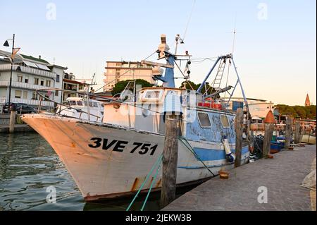 Caorle, Italien. Fischereihafen in Caorle Stockfoto