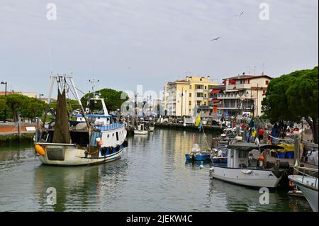 Caorle, Italien. Fischereihafen in Caorle Stockfoto