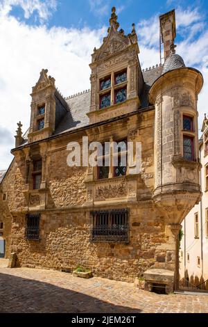 Renaissance-Gebäude Tourelle-Haus in Cité Plantagenêt, Le Mans, Pays de la Loire, Frankreich. Stockfoto