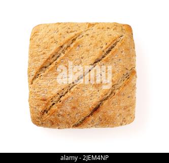 Quadratisches Brot mit Leinsamen. Vollkornbrot mit einer köstlichen knusprigen Kruste isoliert auf weißem Hintergrund. Leckeres hausgemachtes Brot. Stockfoto