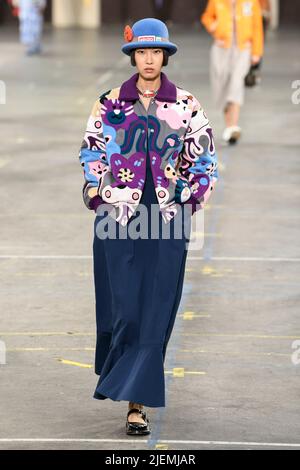 Paris, Frankreich. 26.. Juni 2022. KENZO SS23 Runway während der Paris Fashion Week Menswear am 2022. Juni - Paris, Frankreich. 26/06/2022 Credit: dpa/Alamy Live News Stockfoto