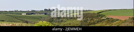 Panorama Pennant Farm mit Trelights Village und Trevathan Farm Shop im Hintergrund Port Issac Cornwall England Stockfoto