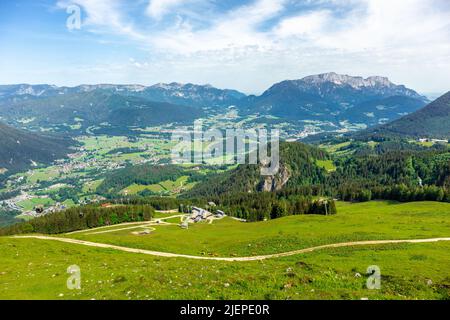 Schöne Erkundungstour entlang des Berchtesgadener Vorgebirges - Jenner - Bayern - Deutschland Stockfoto