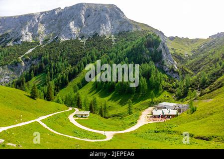 Schöne Erkundungstour entlang des Berchtesgadener Vorgebirges - Jenner - Bayern - Deutschland Stockfoto