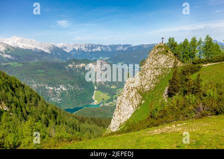 Schöne Erkundungstour entlang des Berchtesgadener Vorgebirges - Jenner - Bayern - Deutschland Stockfoto