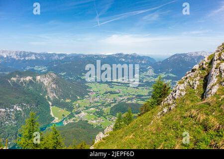 Schöne Erkundungstour entlang des Berchtesgadener Vorgebirges - Jenner - Bayern - Deutschland Stockfoto