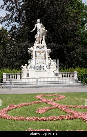 Mozart-Statue in Wien Stockfoto