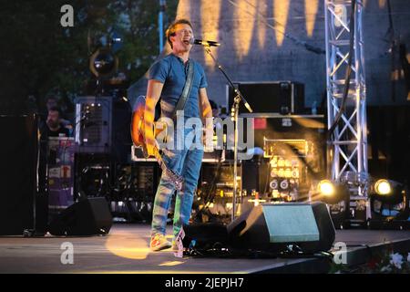 Anfiteatro del Vittoriale Italien 27 Juni 2022 James Blunt - Gardone Riviera garda See - live in Brescia © Andrea Ripamonti / Alamy Stockfoto