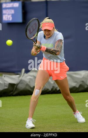 Tereza Martincová (Tschechisch) auf den Übungsplätzen von Rothesay International, Devonshire Park, Eastbourne, 21.. Juni 2022 Stockfoto