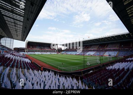 Foto der Akte vom 15-05-2022 mit Blick auf die Villa Park, Birmingham. Aston Villa hat Einzelheiten zu ihrem Plan bekannt gegeben, das Gebiet um den Villa Park zu sanieren und die Stadionkapazität auf über 50.000 zu erhöhen. Ausgabedatum: Dienstag, 28. Juni 2022. Stockfoto