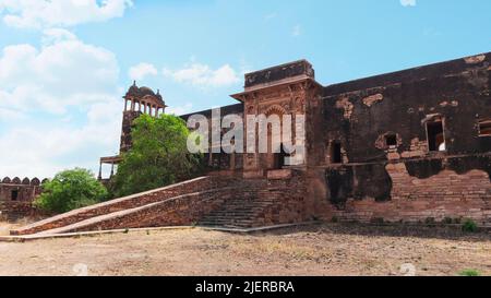 Eingang von Jahangir Mahal, Fort Gwalior, Madhya Pradesh, Indien. Stockfoto