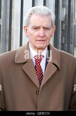 Datei-Foto vom 10/03/08 von James Fitzpatrick, langjähriger Besitzer der Irish News Zeitung, dessen Beerdigung in der St. Brigid's Parish Church, Belfast, stattfindet. Bilddatum: Dienstag, 28. Juni 2022. Stockfoto