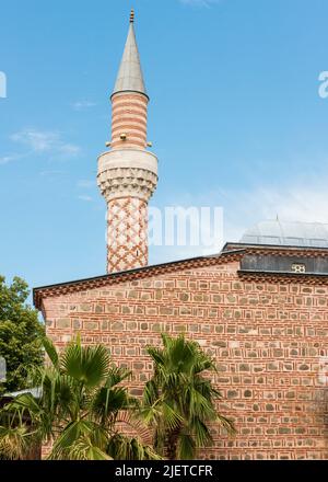 Das Minarett der Dschumaya Moschee in Plovdiv, Bulgarien, Osteuropa, Balkan, EU Stockfoto