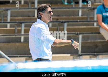 BUDAPEST, UNGARN - 28. JUNI: Cheftrainer Carlo Silipo aus Italien während der Finalspiele der FINA World Championships Budapest 2022 Quarter Final Match Italien gegen Frankreich am 28. Juni 2022 in Budapest, Ungarn (Foto: Albert ten Hove/Orange Picts) Stockfoto