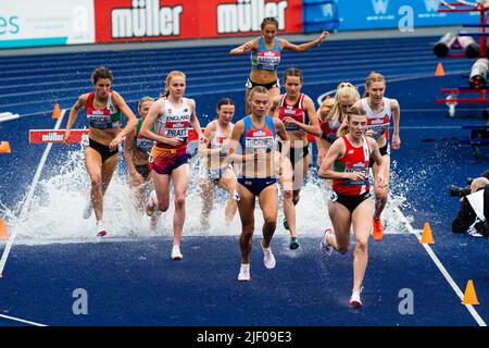 26-6-2022: Tag 3 3000 m Steeplechase der Frauen - Finale bei den Muller UK Athletics Championships MANCHESTER REGIONAL ARENA – MANCHESTER Stockfoto