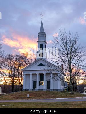 Die Unitarian Universalist Church on the Town Common in Petersham, Massachusetts Stockfoto