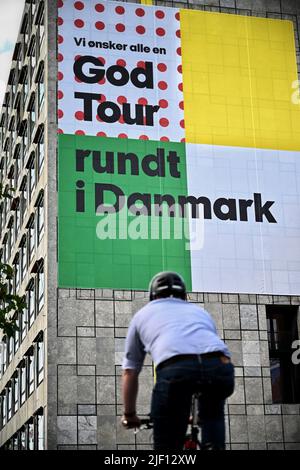 Die Abbildung zeigt die Vorbereitungen vor der Ausgabe 109. des Radrennens der Tour de France, am Dienstag, den 28. Juni 2022 in Kopenhagen, Dänemark. Die diesjährige Tour de France findet vom 01. Bis 24. Juli 2022 statt und startet mit drei Etappen in Dänemark. BELGA FOTO JASPER JACOBS Stockfoto