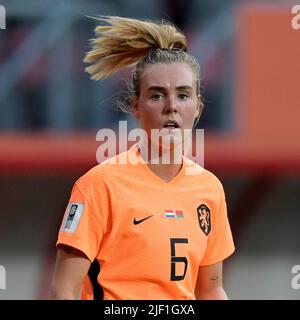Enschede - jill Roord von Holland Frauen während des WM-Qualifying-Spiels der Niederlande und Weißrussland im Stadion De Grolsch Veste am 28. Juni 2022 in Enschede, Niederlande. ANP GERRIT VAN COLOGNE Stockfoto