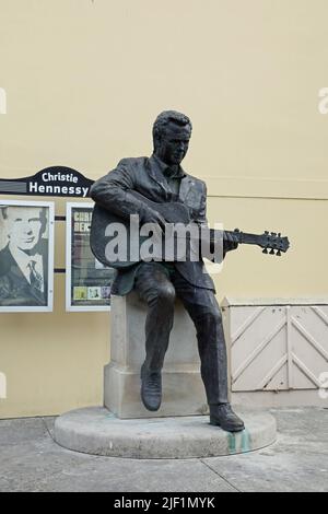 Statue der irischen Musikerin Christie Hennessy in Tralee Stockfoto