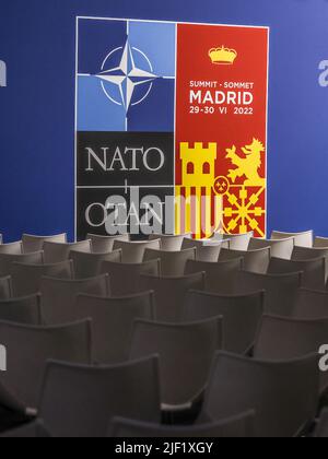 Madrid, Krakau, Spanien. 28.. Juni 2022. Pressekonferenzraum am 28. Juni 2022 im NATO-Gipfeltreffen in Madrid, Spanien. (Bild: © Beata Zawrzel/ZUMA Press Wire) Stockfoto